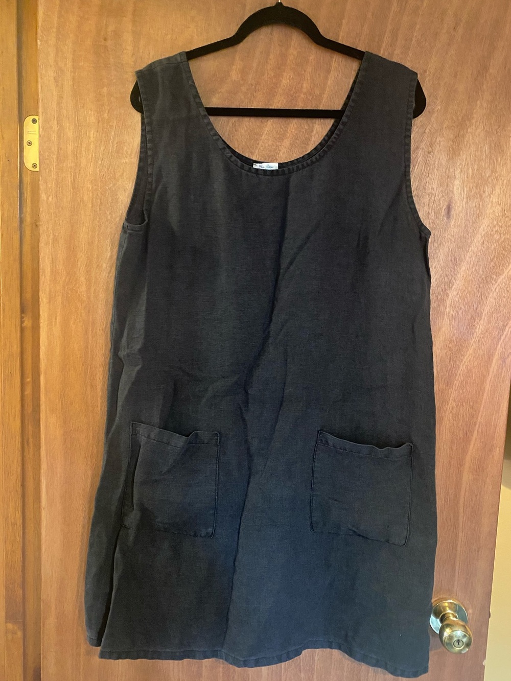 Black Sleeveless Linen Pocket Tunic Dress